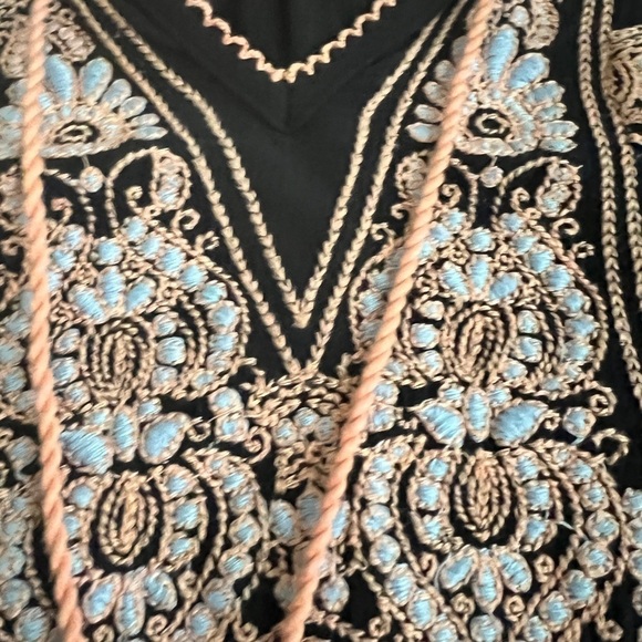 Free People black with tribal print tunic size XS - Picture 7 of 9